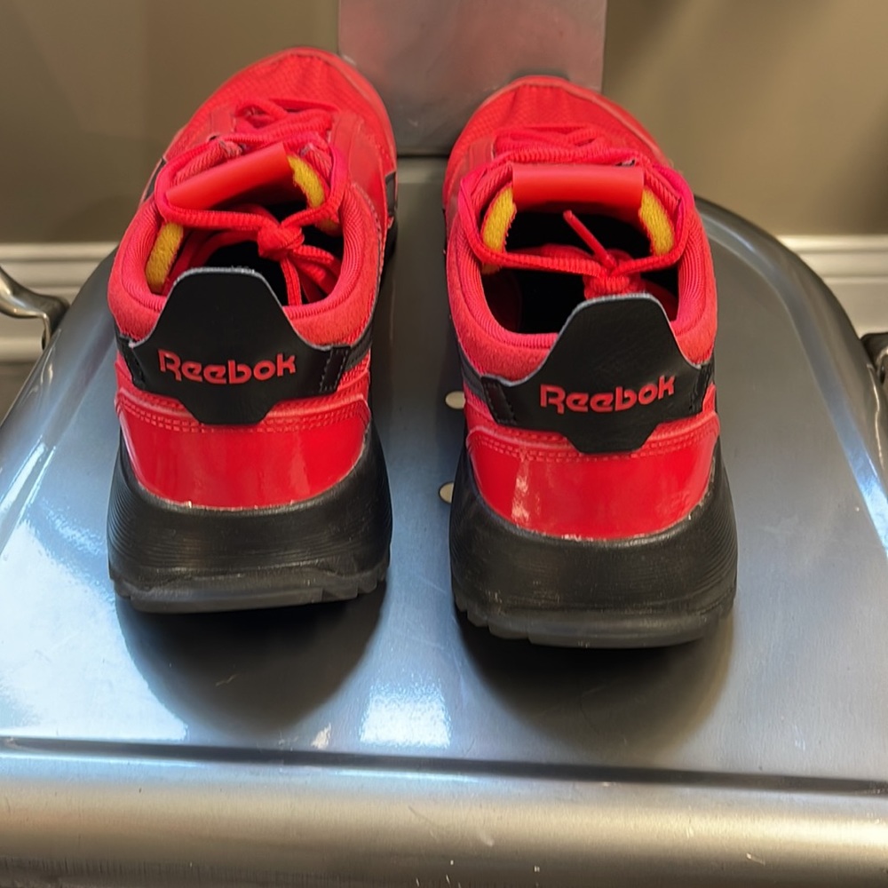 Reebok Classic Leather Legacy "Street Sleigh" GZ2752 RED/ BLACK MEN SHOES size 9 - Picture 2 of 6